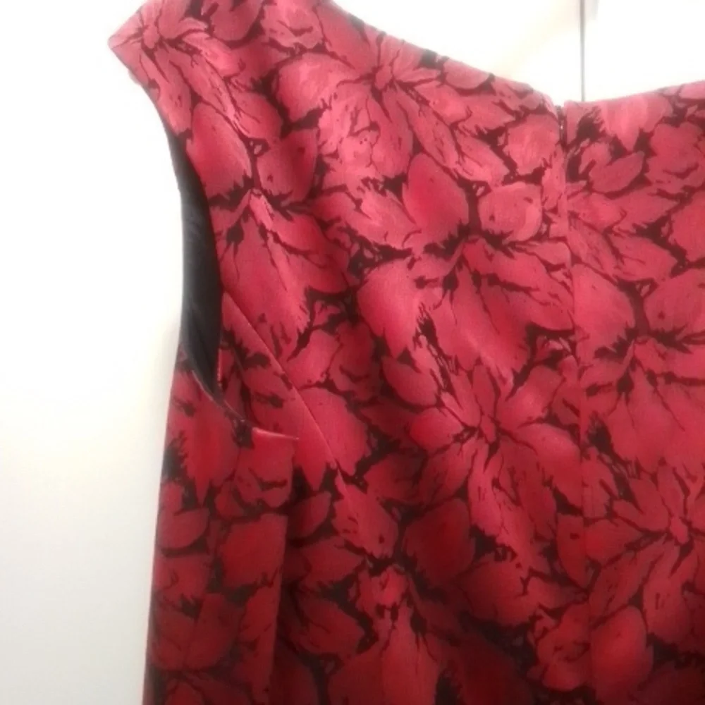 Adrianna Papell Red and Black Floral Midi Dress - Picture 5 of 7